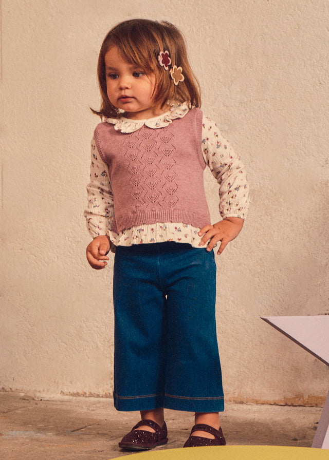 Attached vest pants set