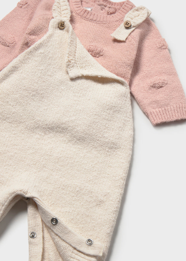 overal and sweater set