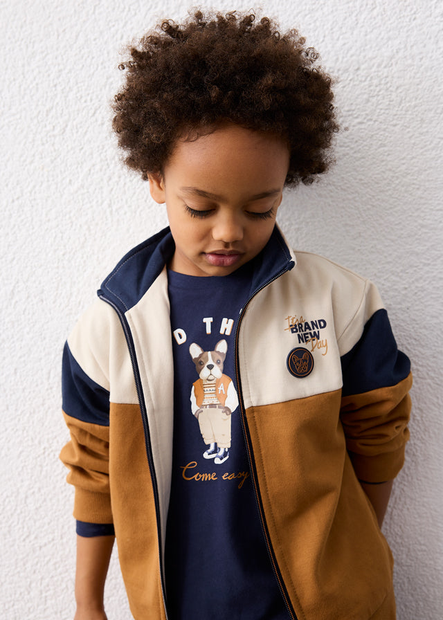 Tracksuit w/ sweatshirt