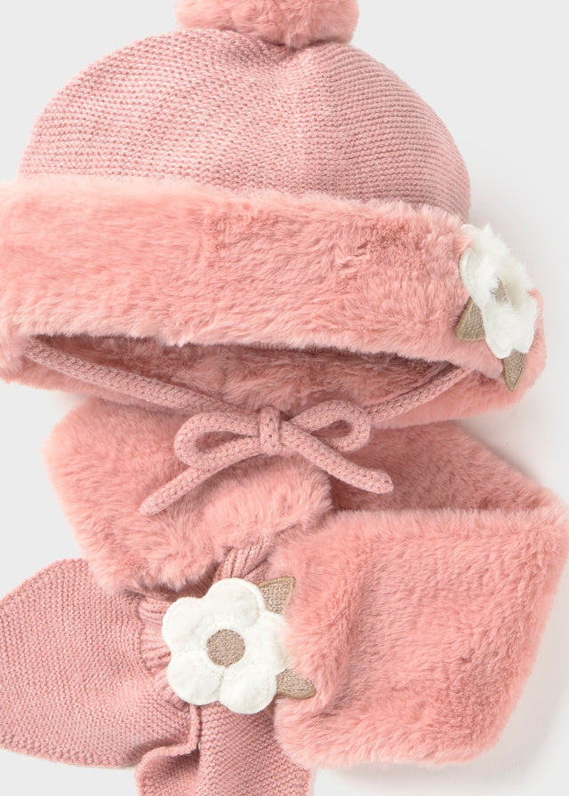 Faux fur hat & scarf set