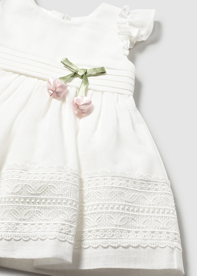 dress w/ guipure lace trim