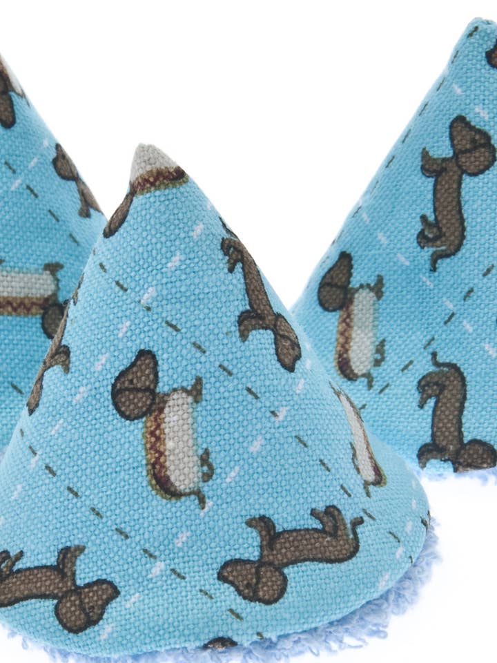 Pee-pee teepee dog