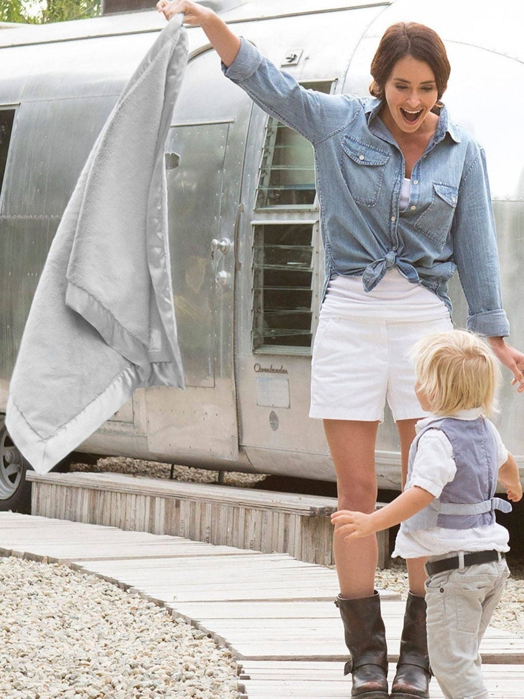 Luxe™ Baby Girl & Toddler Blanket (29" x 35")