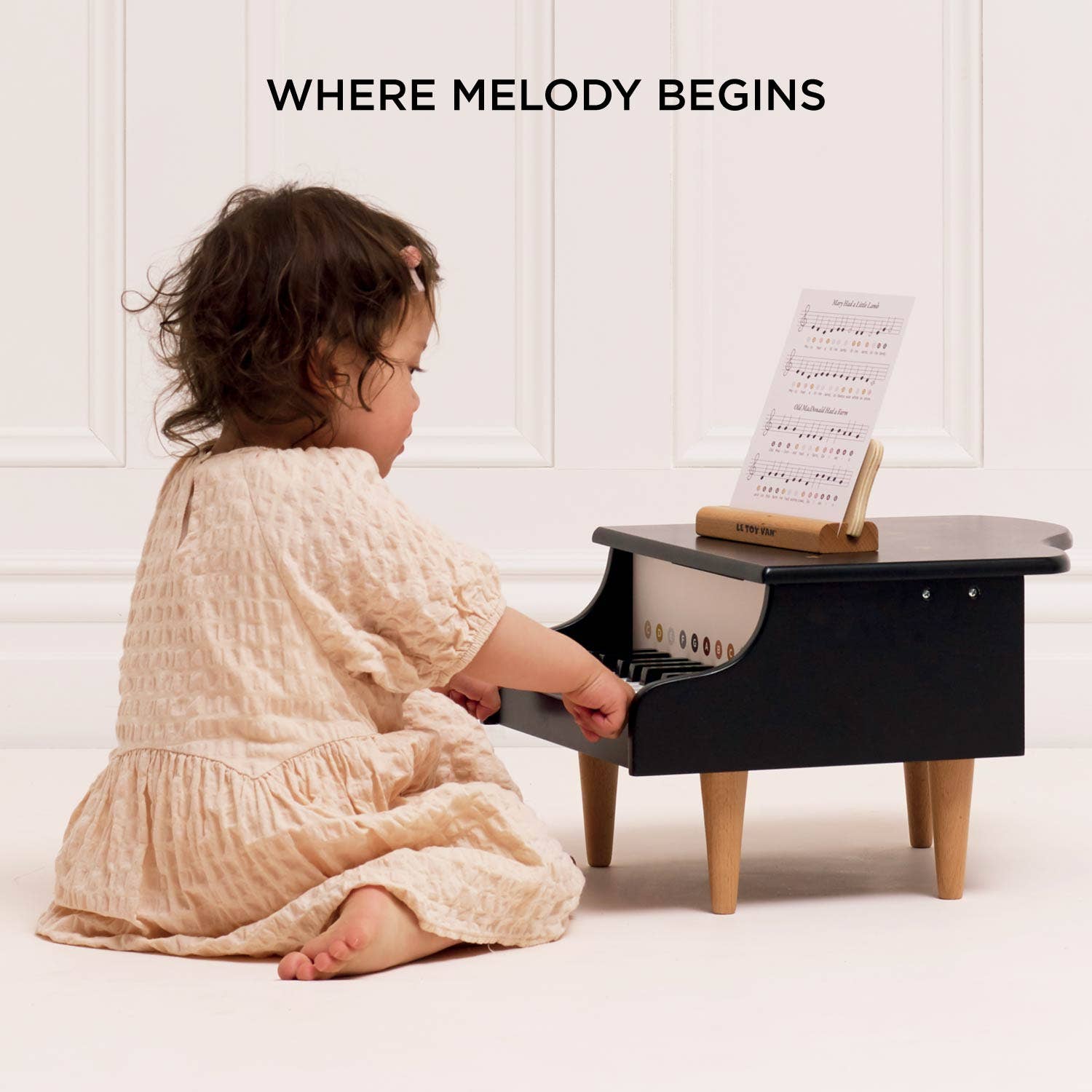 Wooden Grand Piano Toy