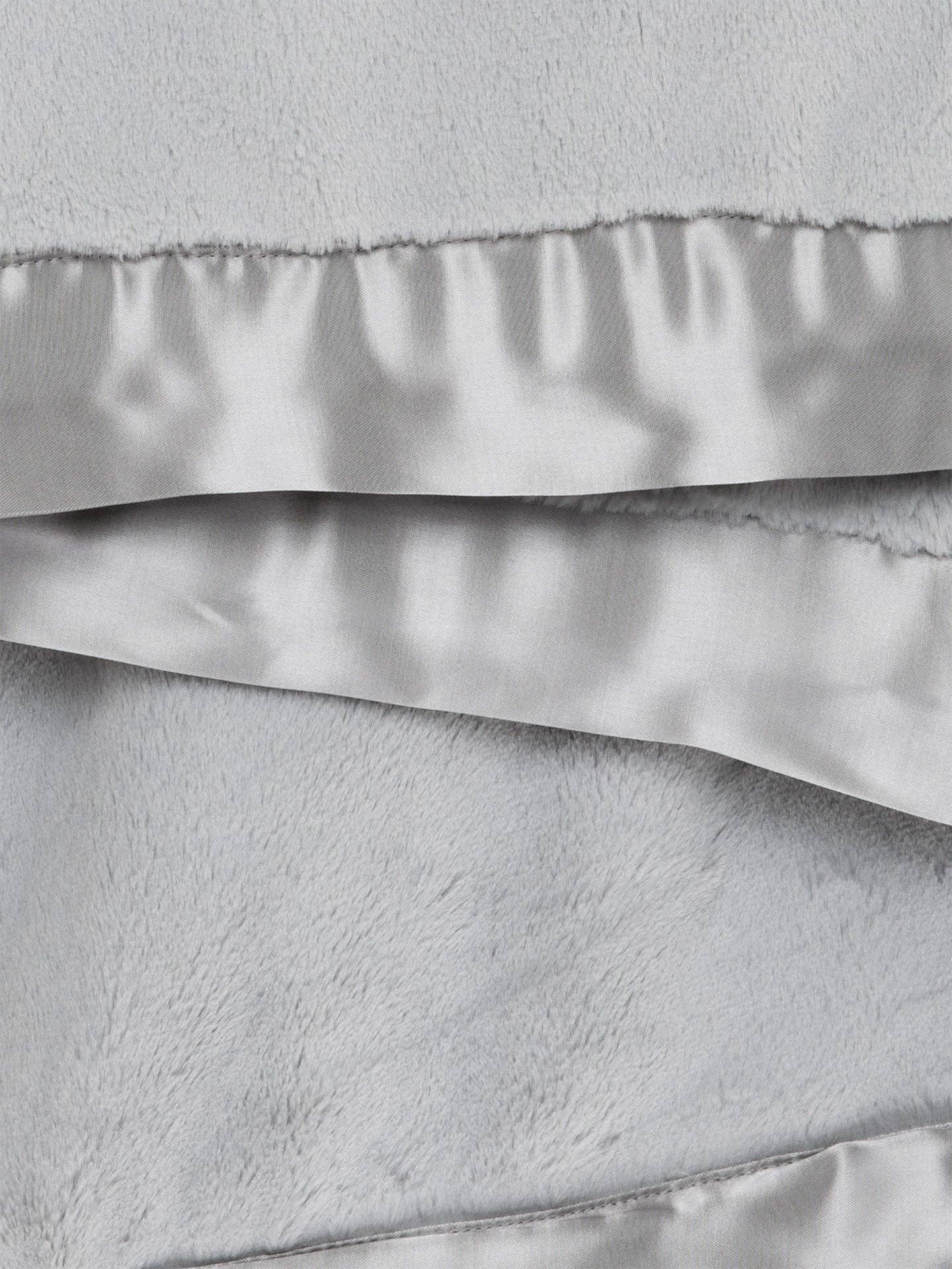 Luxe™ Baby Girl & Toddler Blanket (29" x 35")