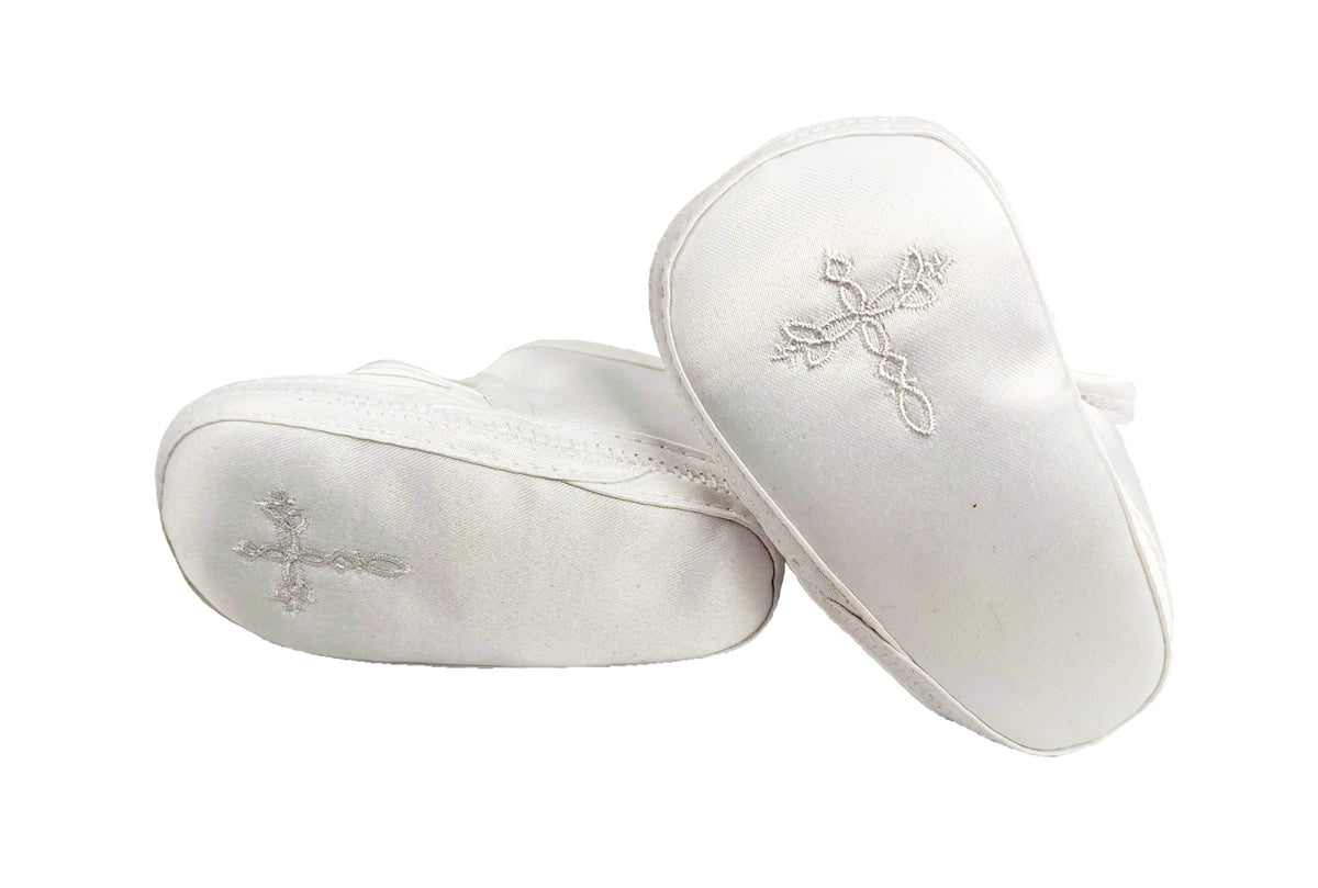 Satin shoes with cross