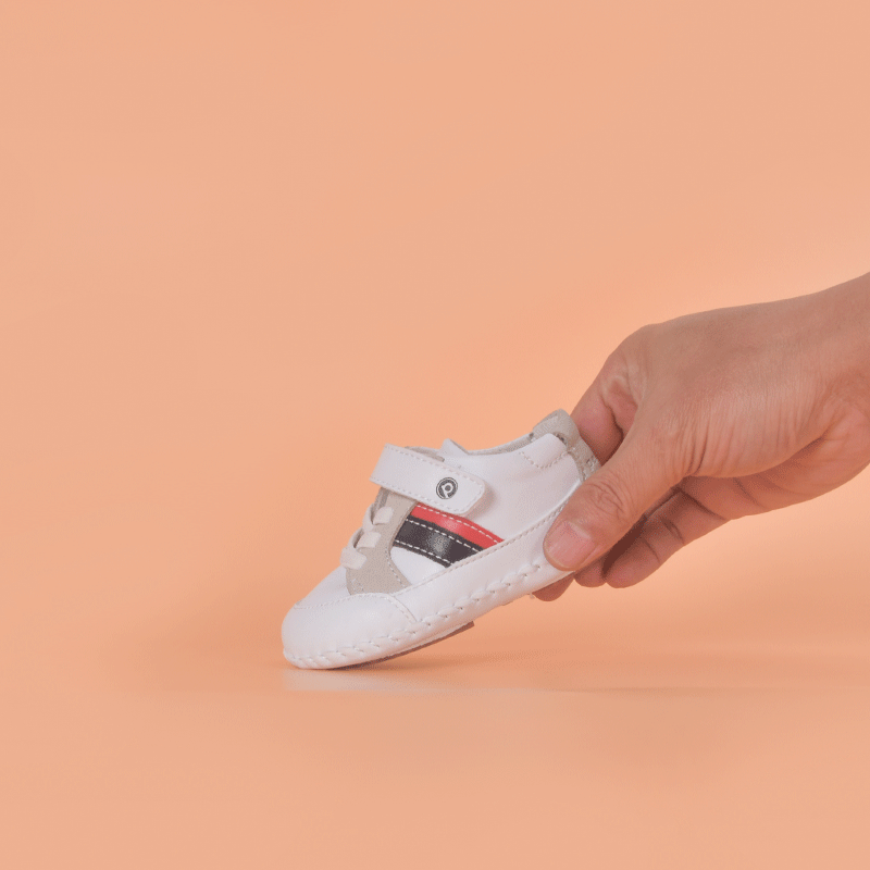 Finley / Skenes - Grip ‘n’ Go™ | White