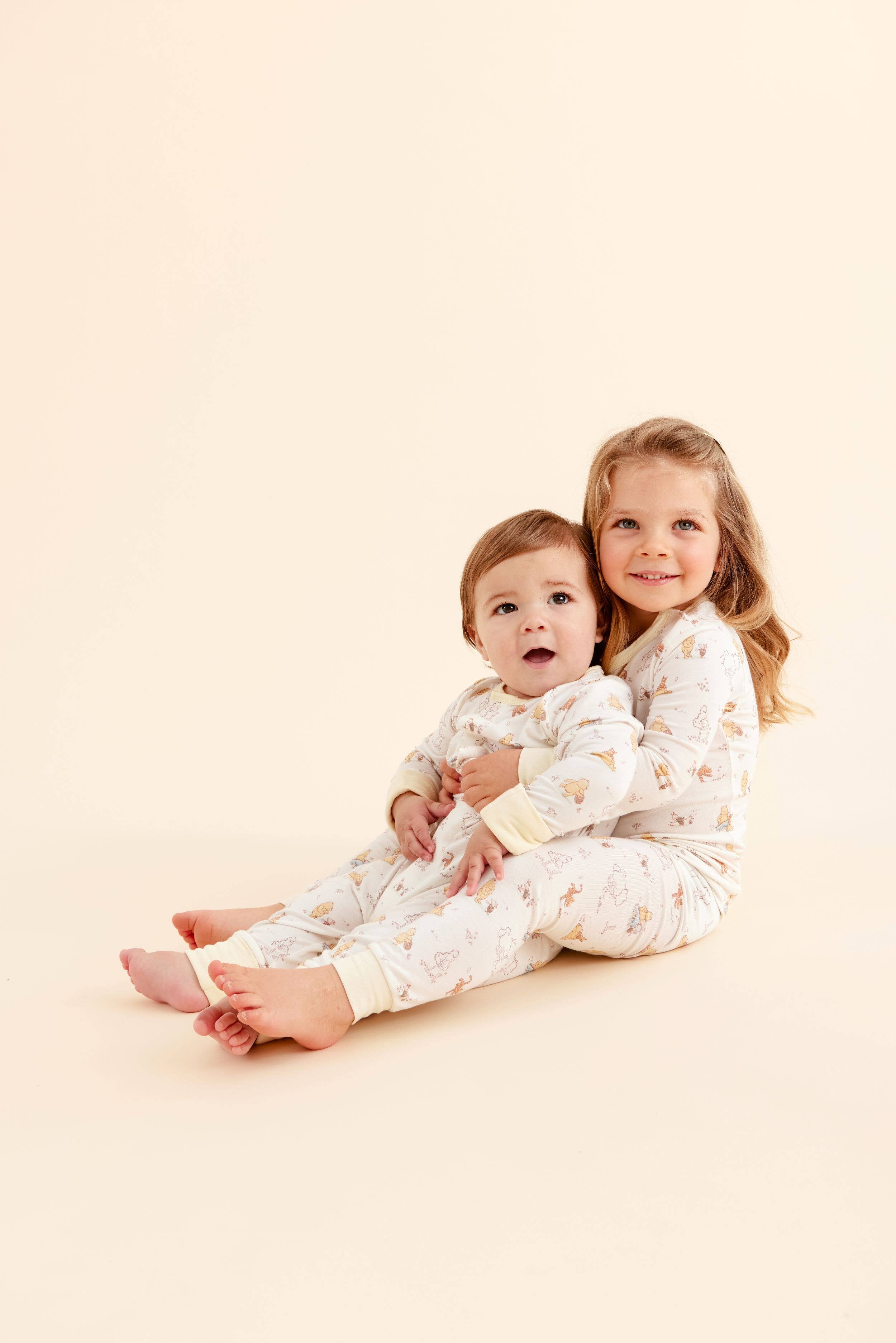 DISNEY MOMENTS WITH FRIENDS L/S PAJAMA